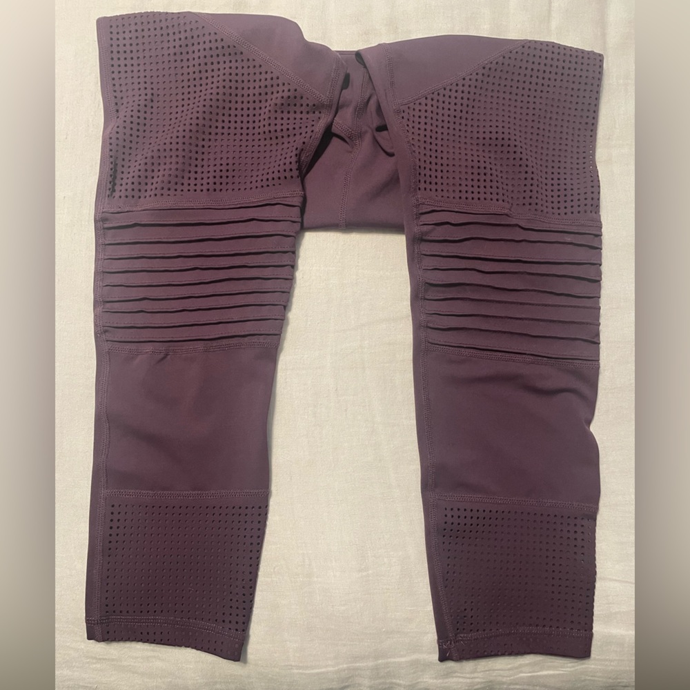 Zyia Blackberry Purple Light n Tight Hi Rise Moto Mesh Leggings Sz 8-10 - Picture 7 of 9